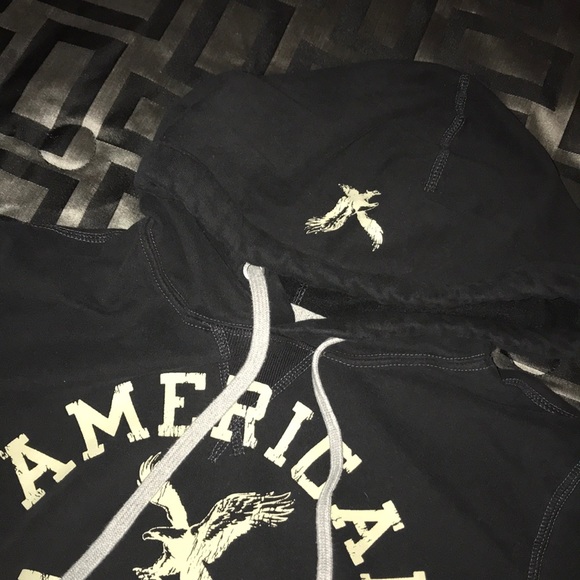 American Eagle Hoodie - Picture 2 of 3